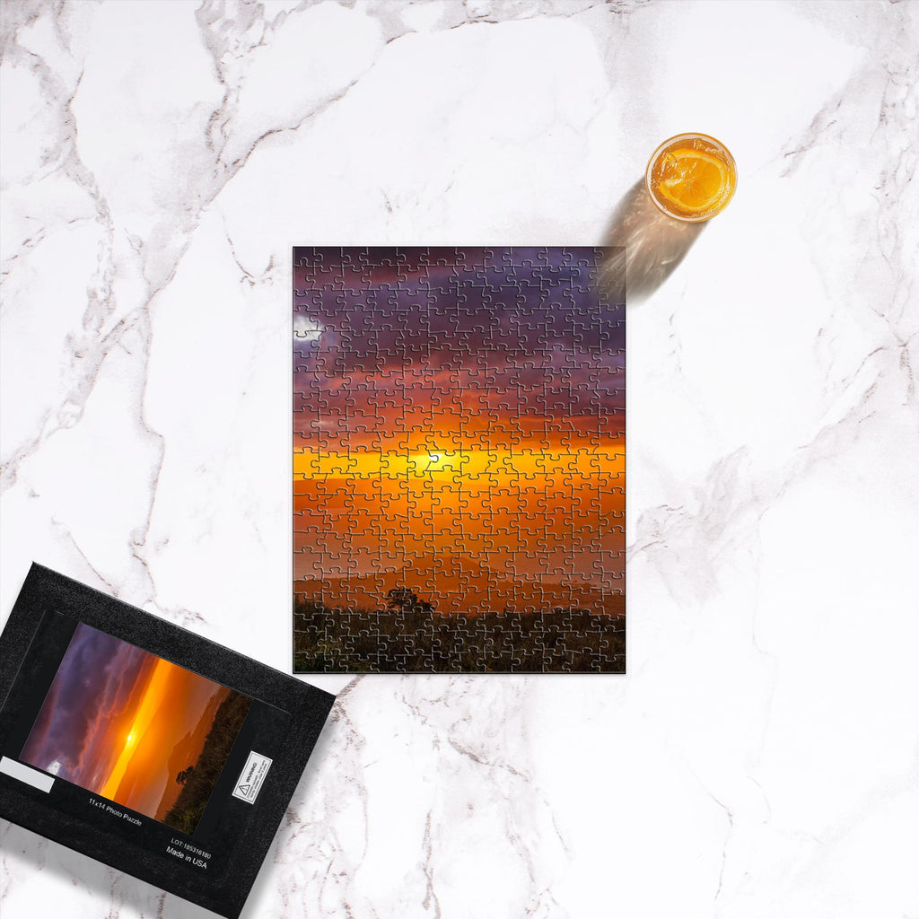 Sam Gilliss Hawaiian Sunset Over the Ocean jigsaw puzzle by Keokea, featuring vibrant ocean and sunset scene, 100-1000 pieces.
